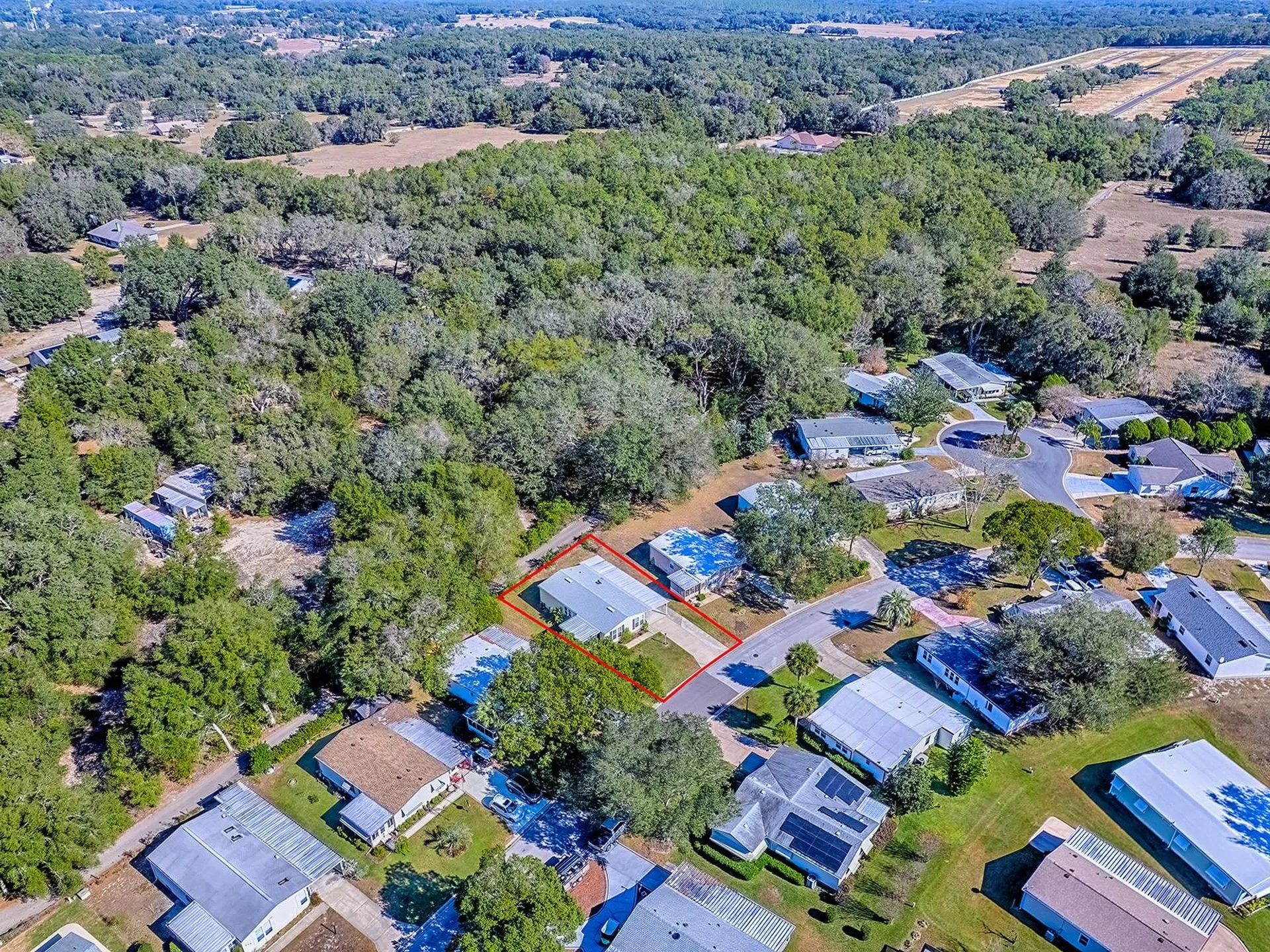 518 Saint Andrews Boulevard Lady Lake FL 32159