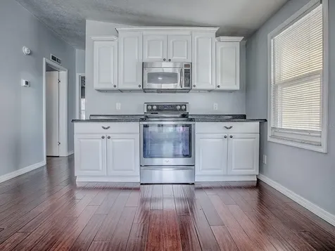 518 Saint Andrews Boulevard Lady Lake FL 32159