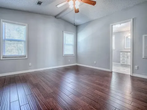 518 Saint Andrews Boulevard Lady Lake FL 32159
