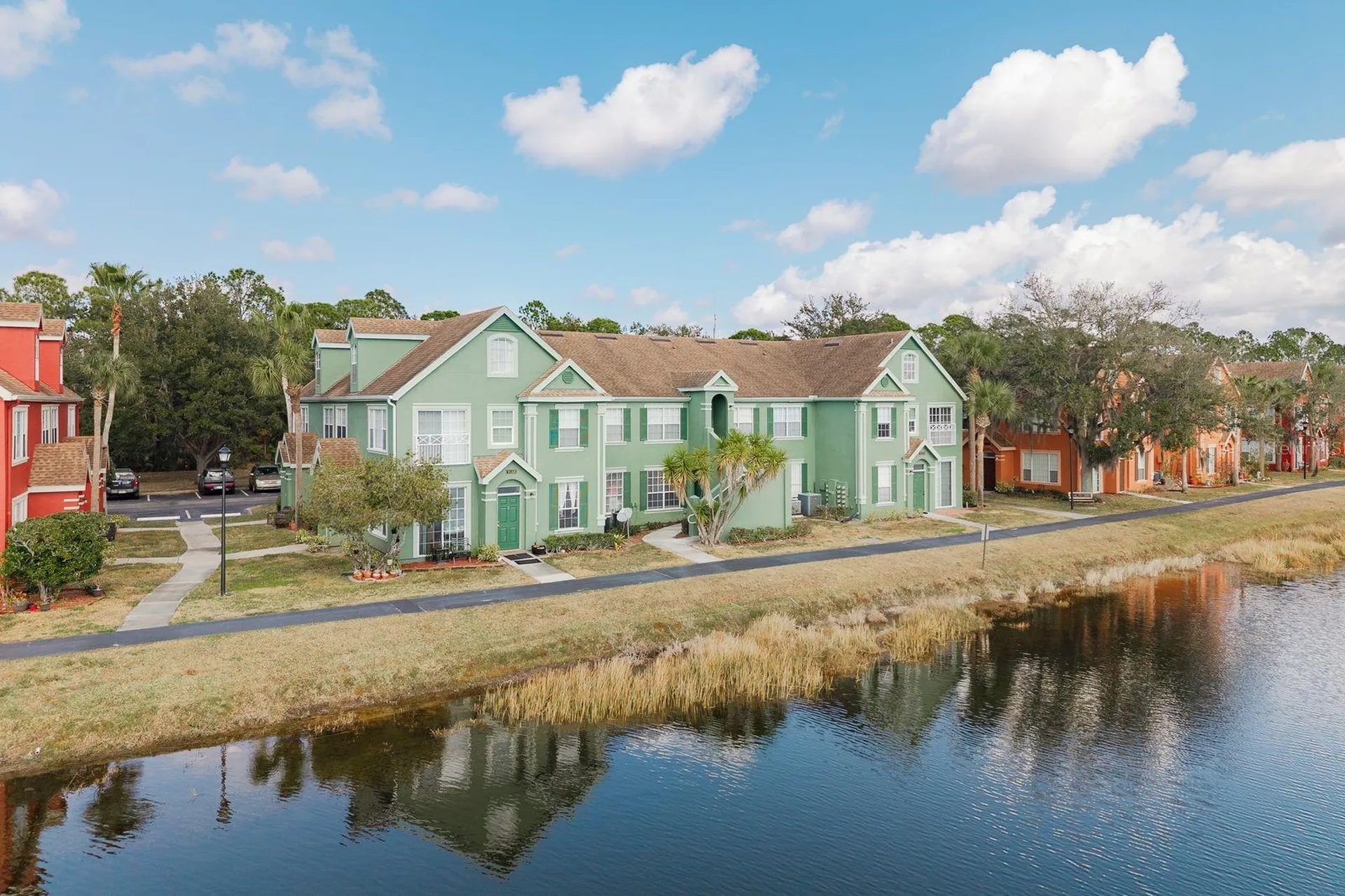 9170 Lake Chase Island Way Tampa FL 33626