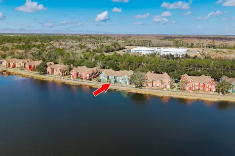 9170 Lake Chase Island Way Tampa FL 33626