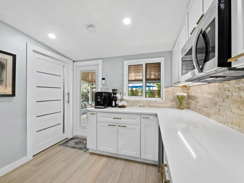 2421 Prospect Street Sarasota FL 34239