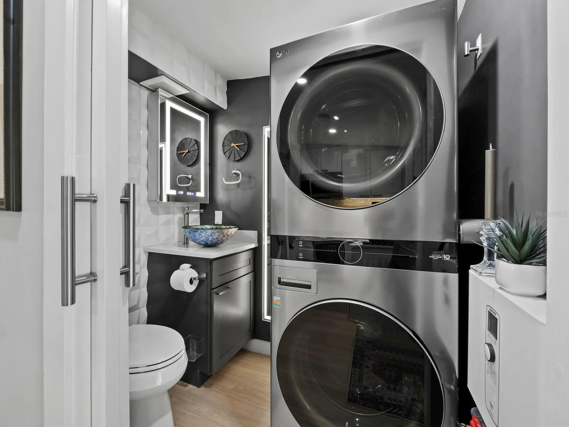 2421 Prospect Street Sarasota FL 34239
