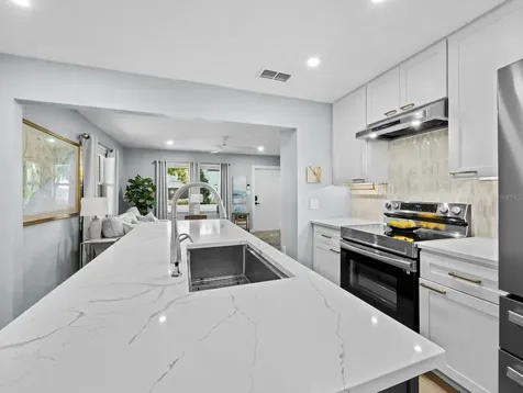 2421 Prospect Street Sarasota FL 34239