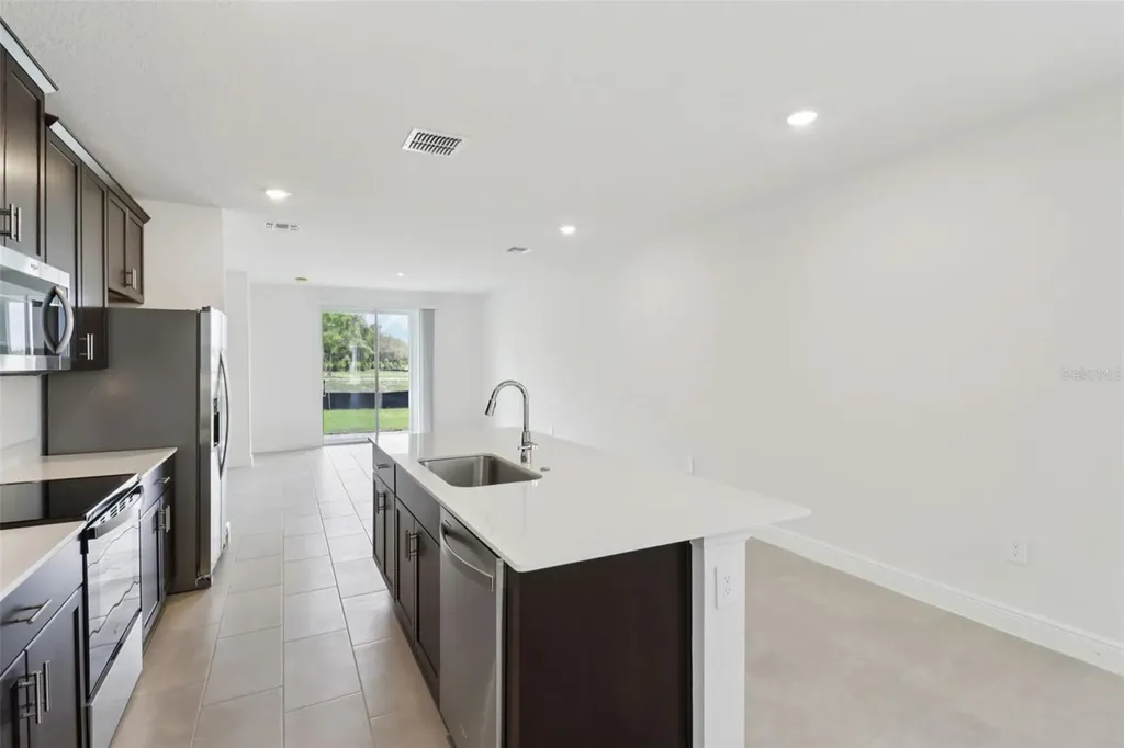 803 Sunshower Drive Lady Lake FL 32159