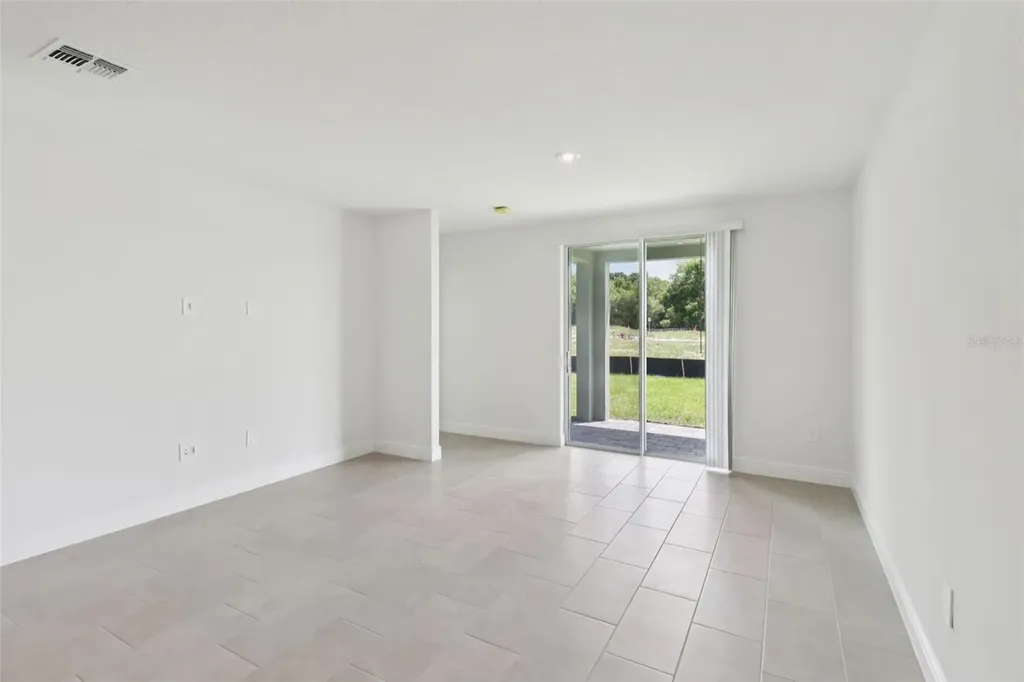 803 Sunshower Drive Lady Lake FL 32159
