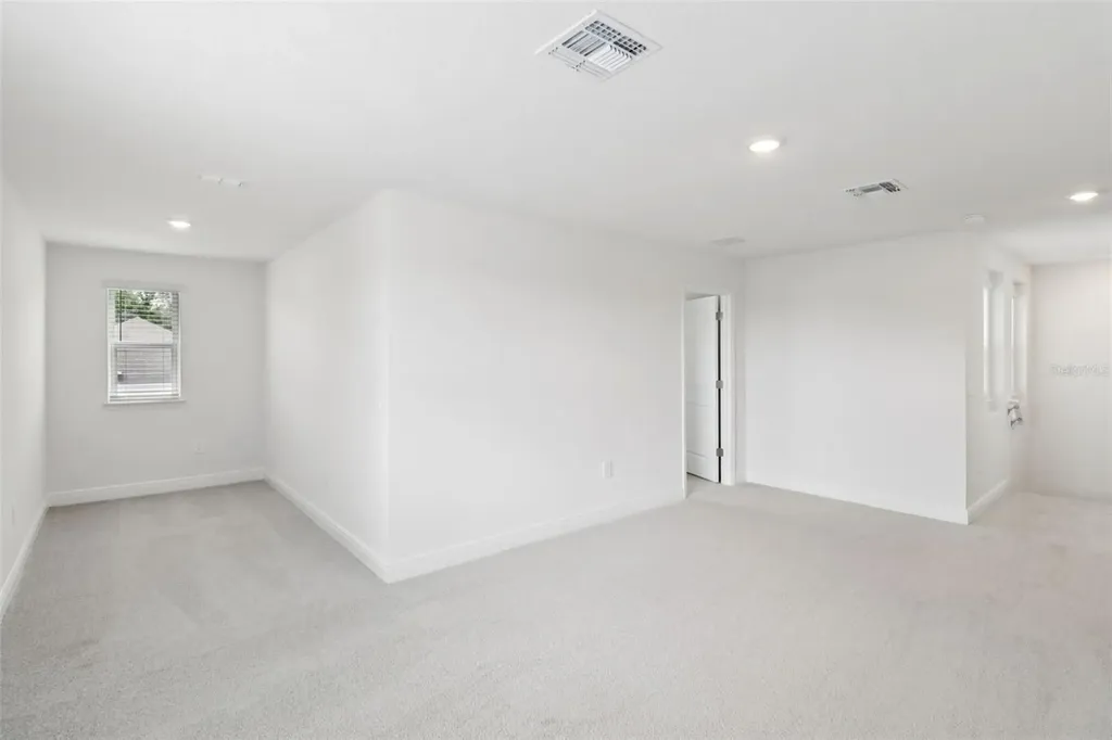 807 Sunshower Drive Lady Lake FL 32159