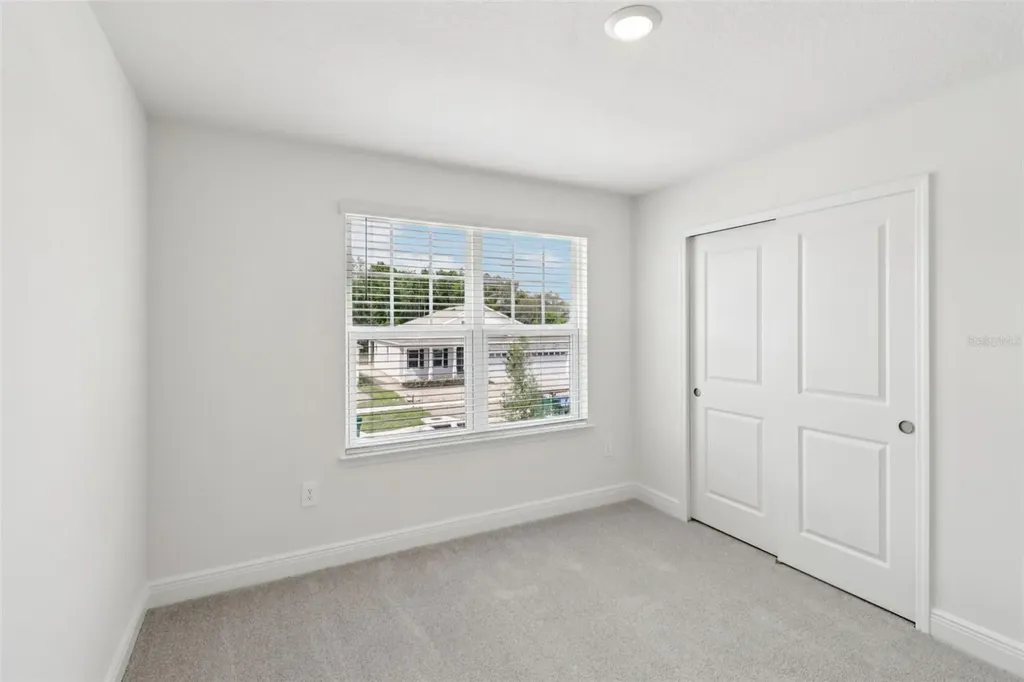 807 Sunshower Drive Lady Lake FL 32159