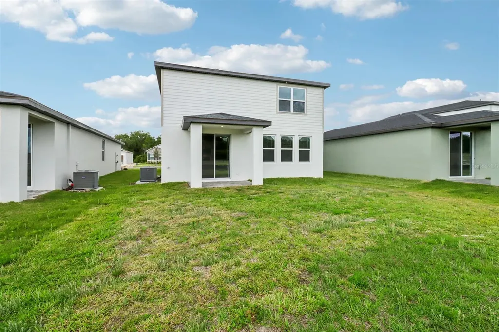 807 Sunshower Drive Lady Lake FL 32159