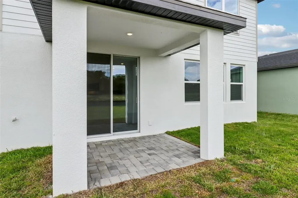 807 Sunshower Drive Lady Lake FL 32159