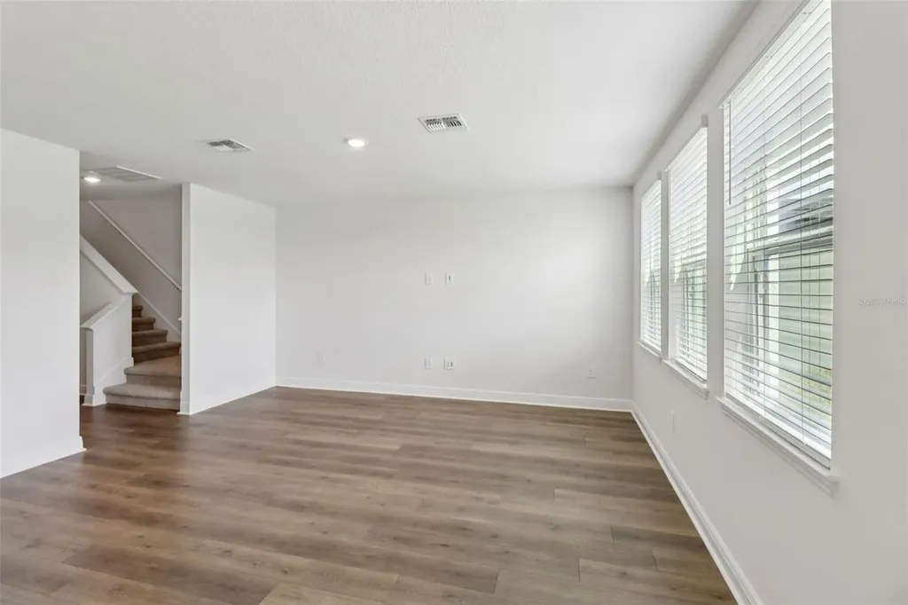 807 Sunshower Drive Lady Lake FL 32159