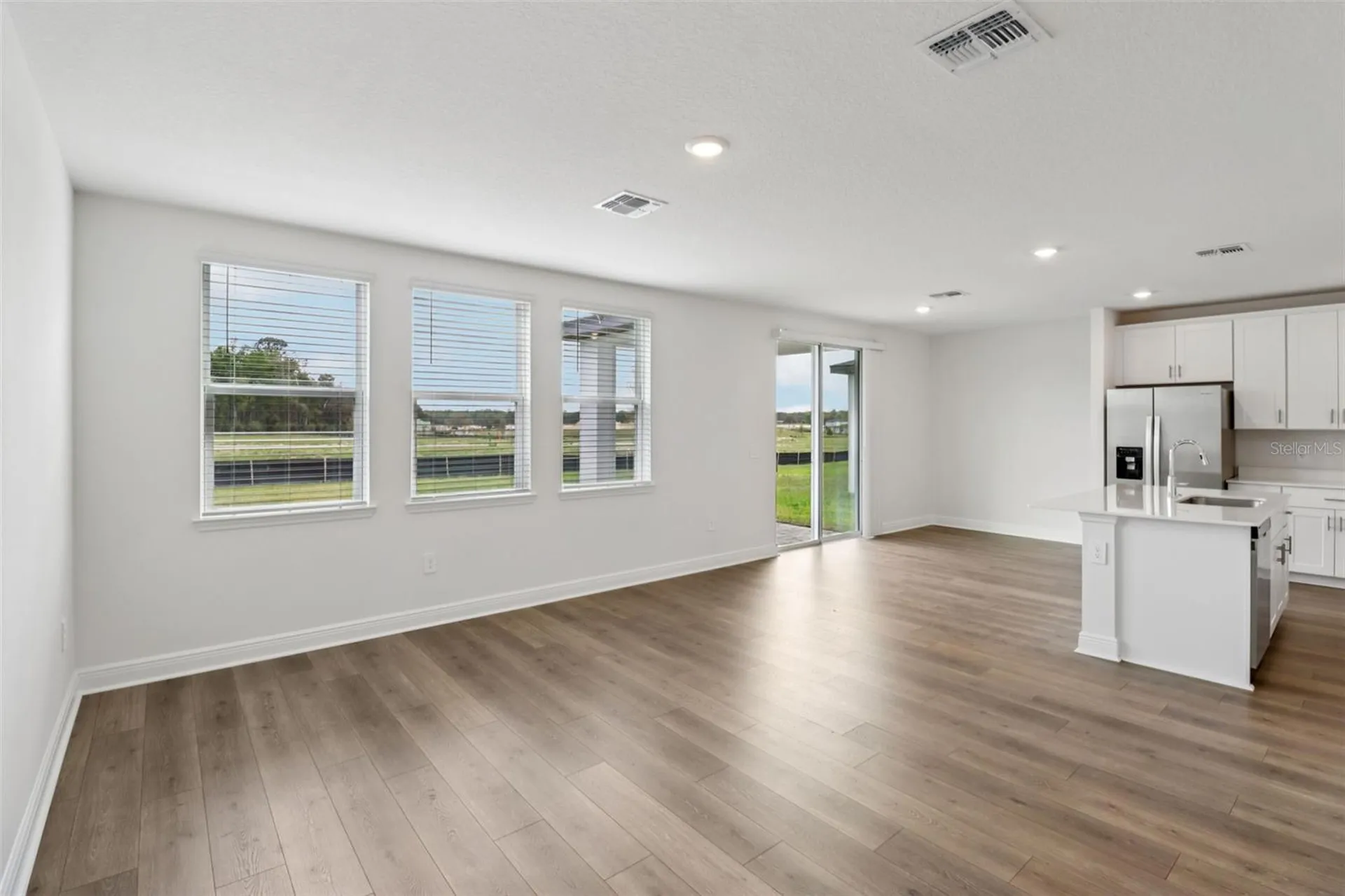 807 Sunshower Drive Lady Lake FL 32159