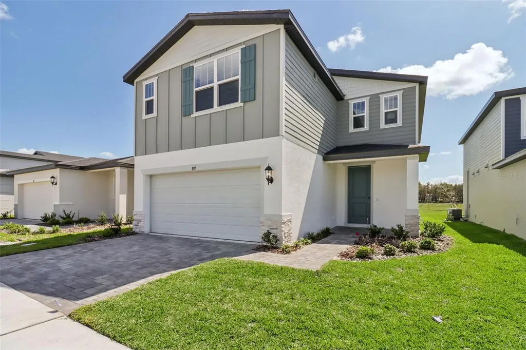 891 Sunshower Drive Lady Lake FL 32159