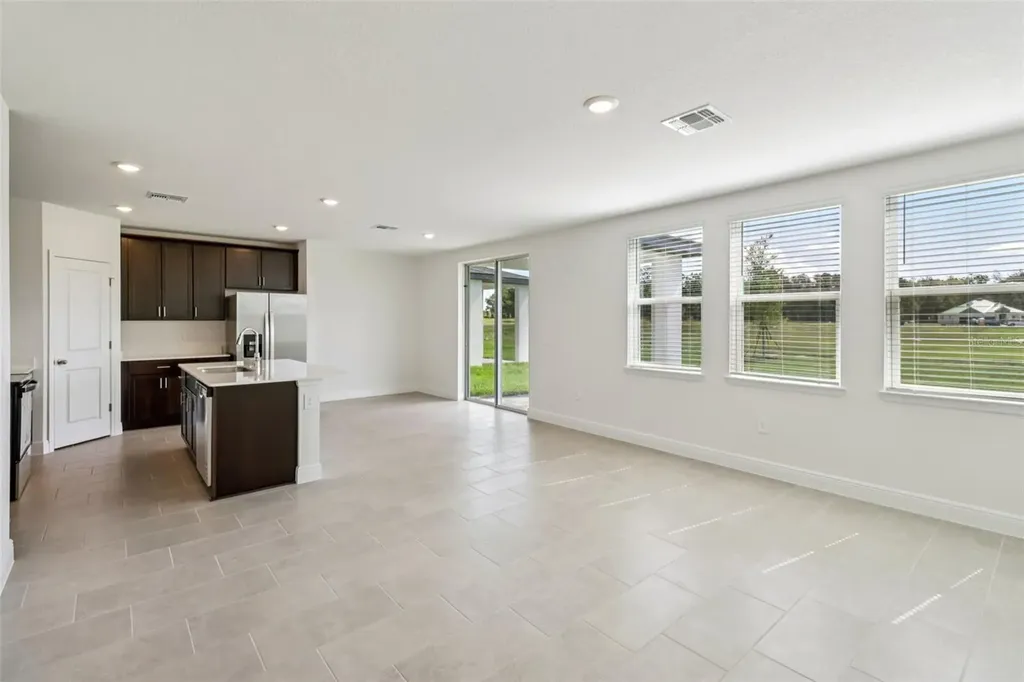 891 Sunshower Drive Lady Lake FL 32159