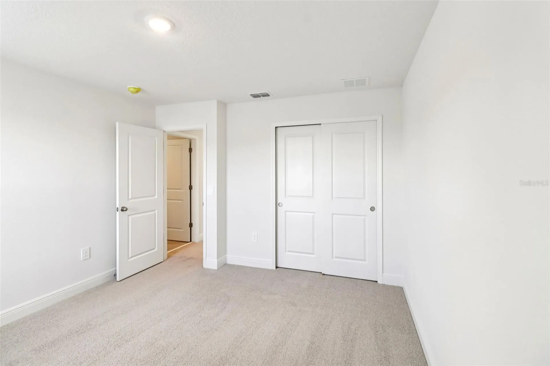 891 Sunshower Drive Lady Lake FL 32159