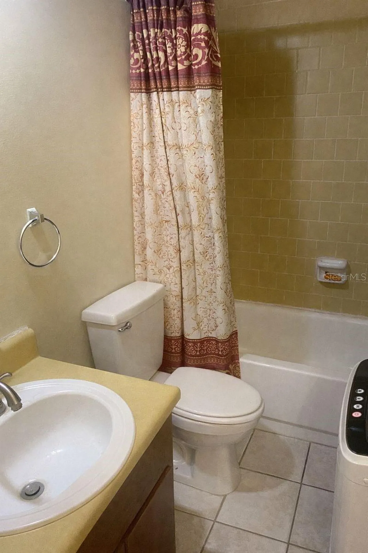 1817 Michigan Avenue Kissimmee FL 34744