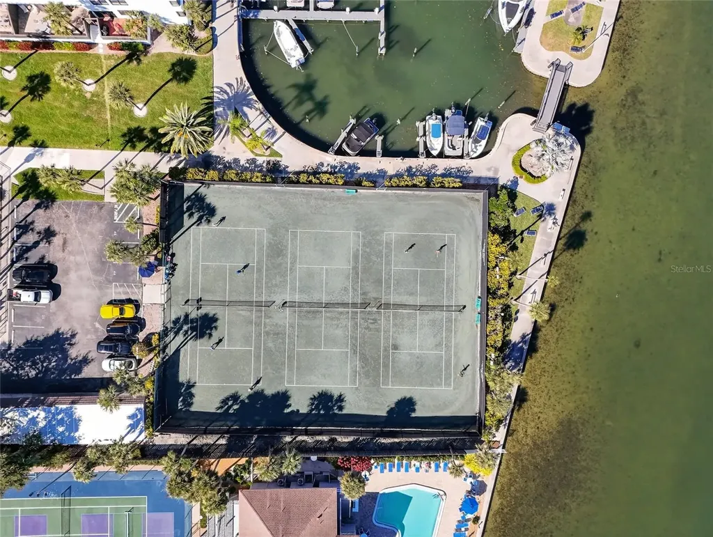 5855 Midnight Pass Road Sarasota FL 34242