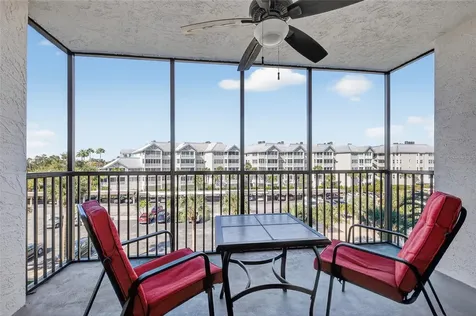 5855 Midnight Pass Road Sarasota FL 34242