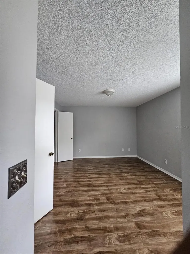 4532 Commander Drive Orlando FL 32822