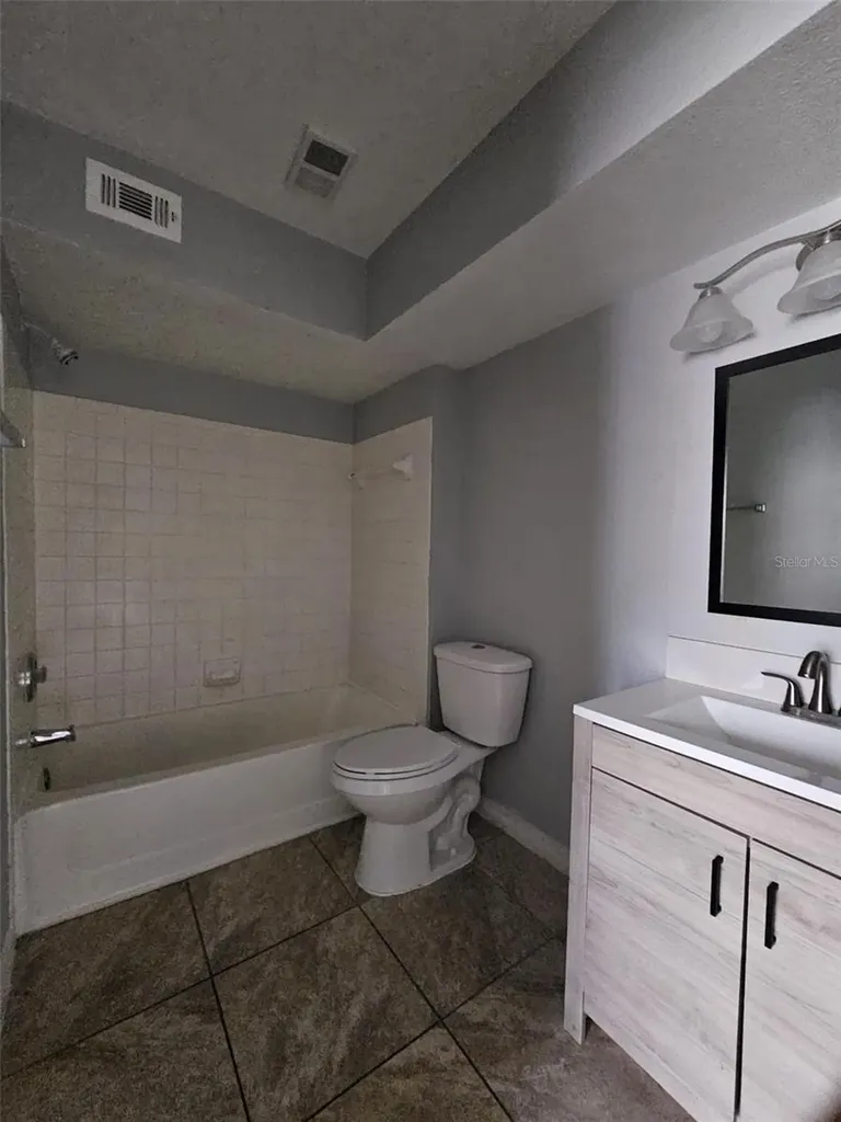 4532 Commander Drive Orlando FL 32822