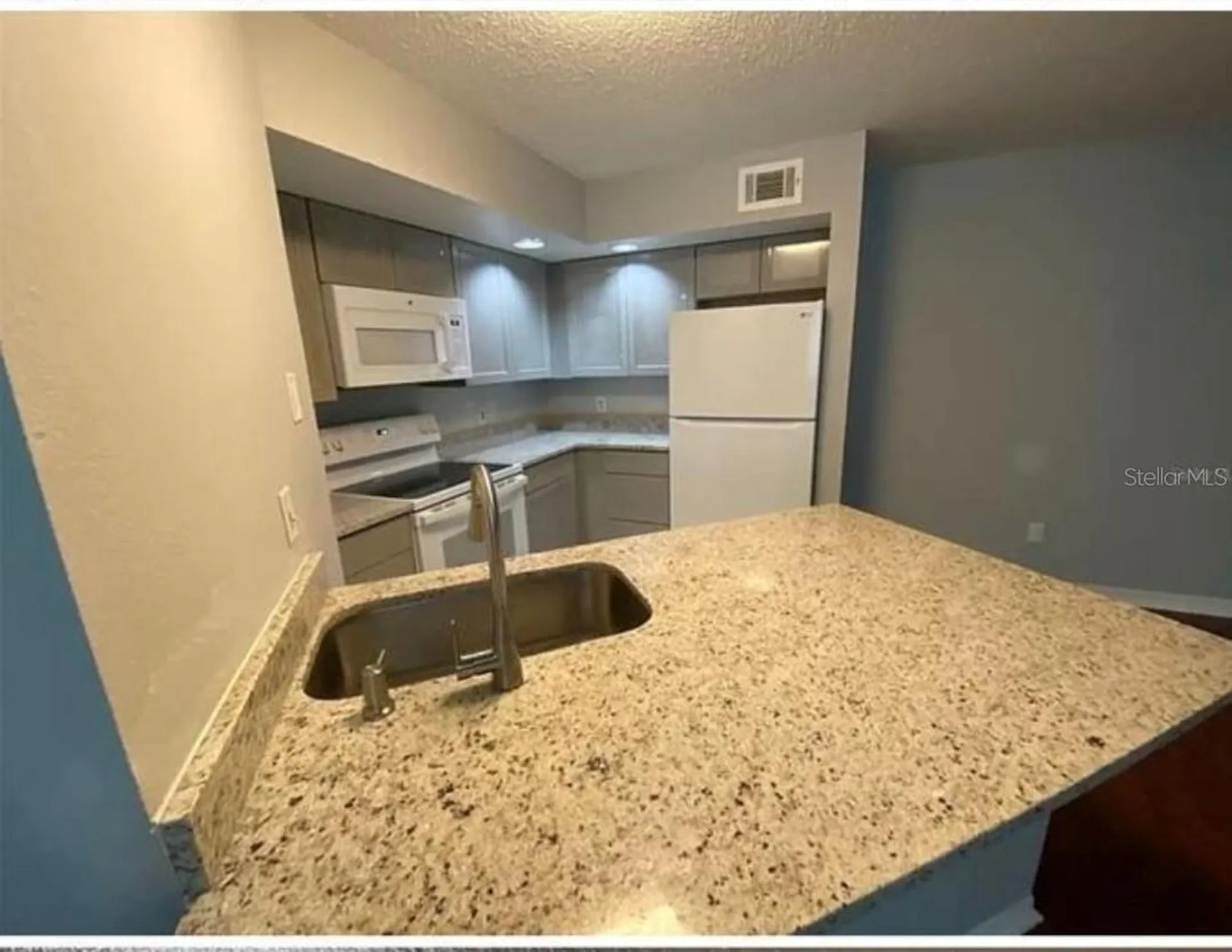 4532 Commander Drive Orlando FL 32822
