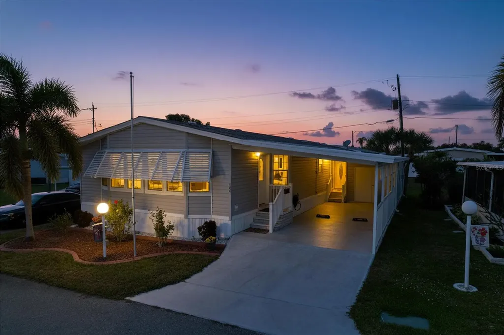 604 49th E Avenue E Bradenton FL 34203
