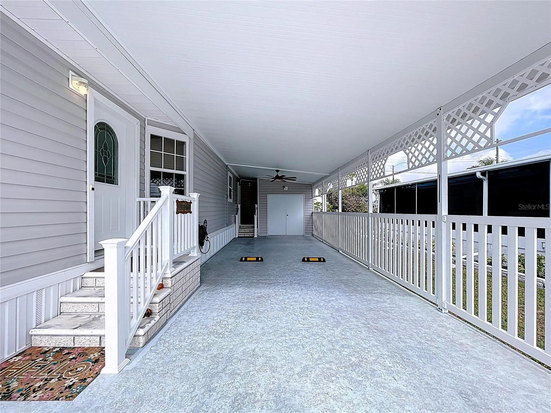 604 49th E Avenue E Bradenton FL 34203