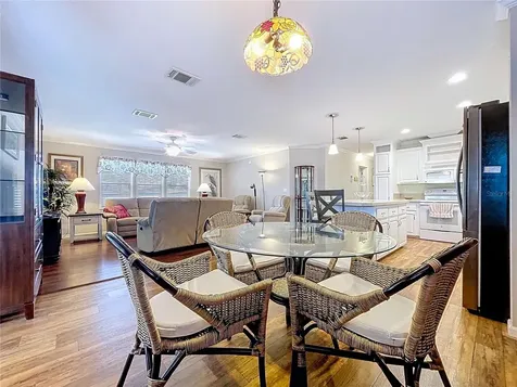 604 49th E Avenue E Bradenton FL 34203