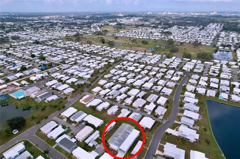 604 49th E Avenue E Bradenton FL 34203