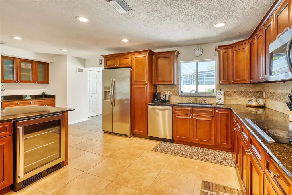 2605 Sunnybrook Drive Sarasota FL 34239