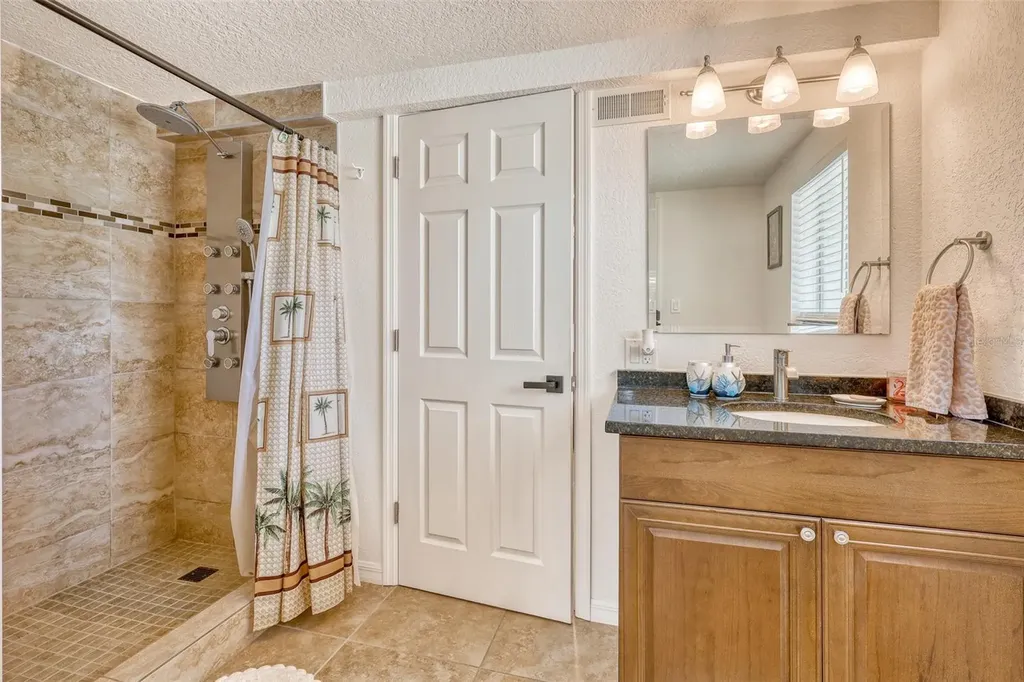 2605 Sunnybrook Drive Sarasota FL 34239
