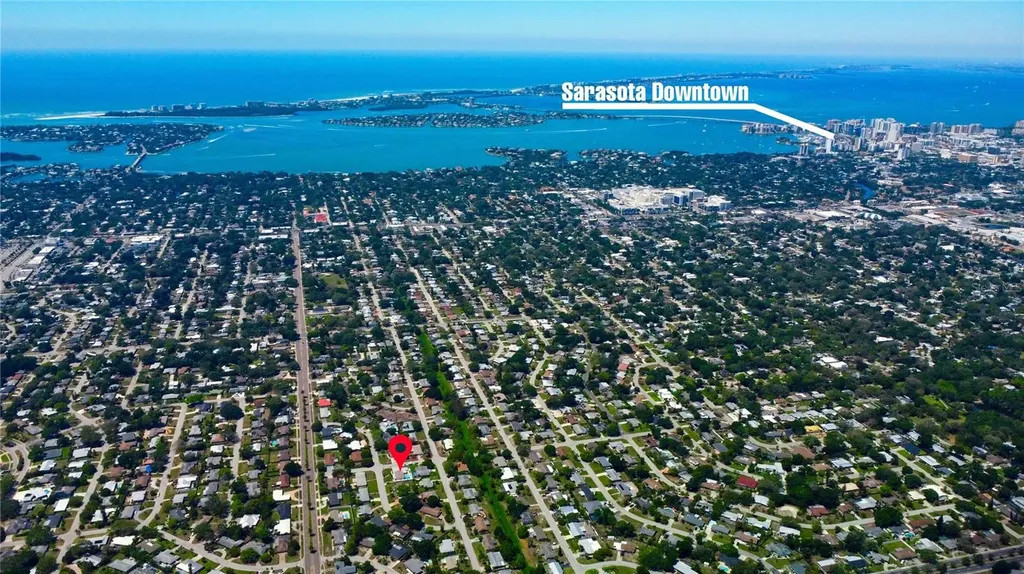 2605 Sunnybrook Drive Sarasota FL 34239