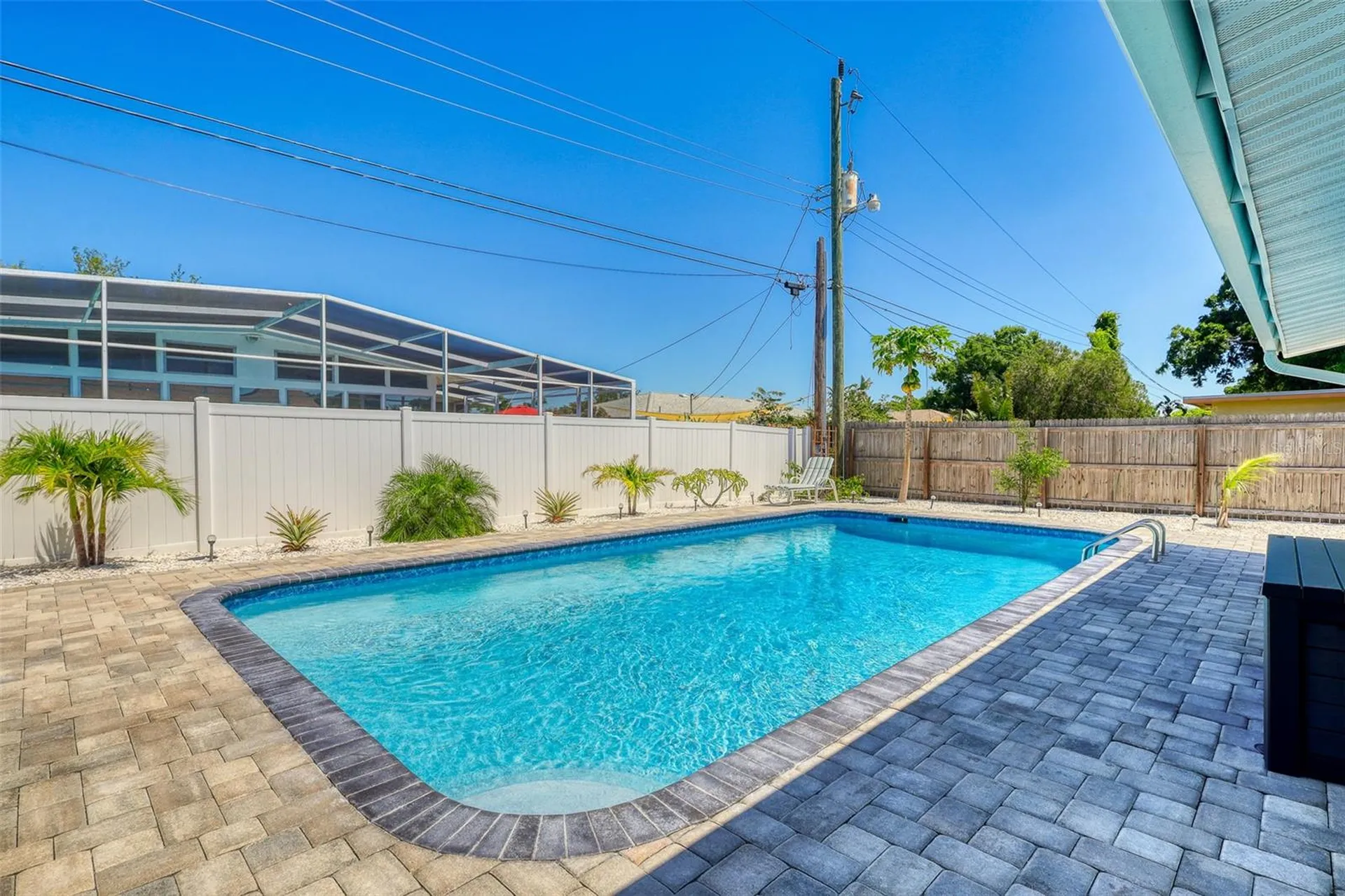 2605 Sunnybrook Drive Sarasota FL 34239