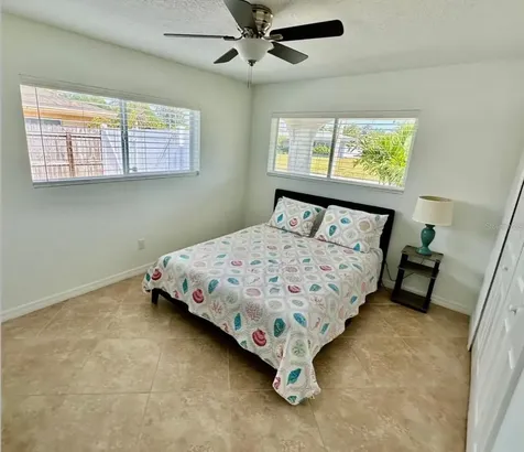 2605 Sunnybrook Drive Sarasota FL 34239