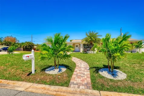 2605 Sunnybrook Drive Sarasota FL 34239