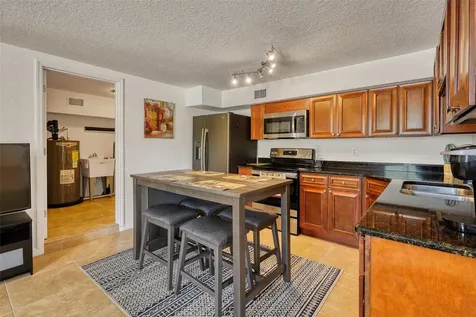 2605 Sunnybrook Drive Sarasota FL 34239