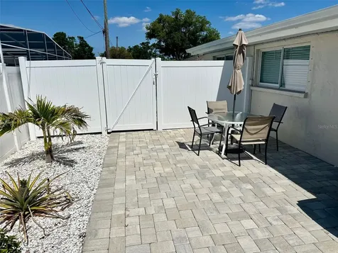 2605 Sunnybrook Drive Sarasota FL 34239