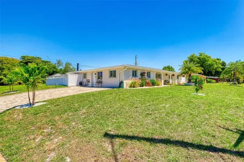 2605 Sunnybrook Drive Sarasota FL 34239