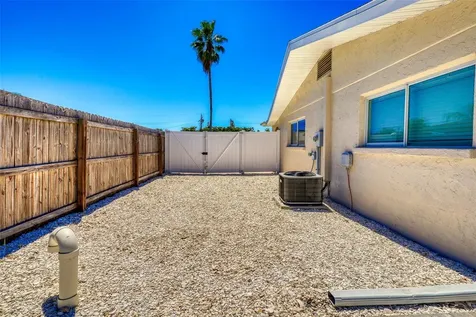 2605 Sunnybrook Drive Sarasota FL 34239