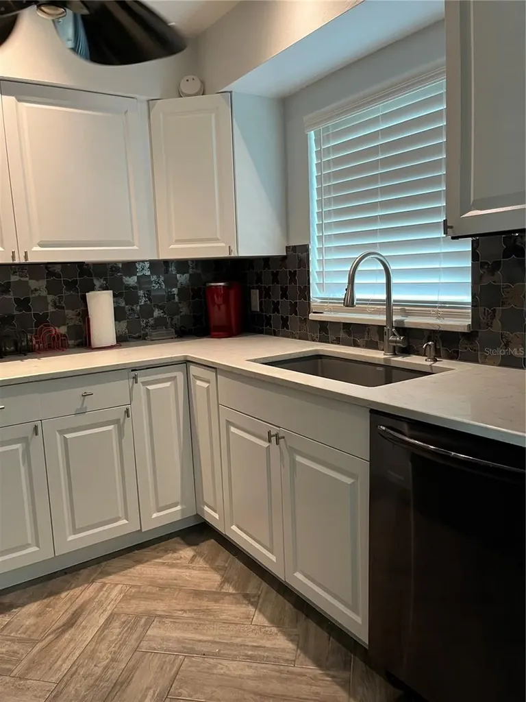 430 Larboard Way Clearwater Beach FL 33767