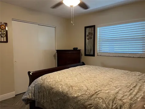 430 Larboard Way Clearwater Beach FL 33767