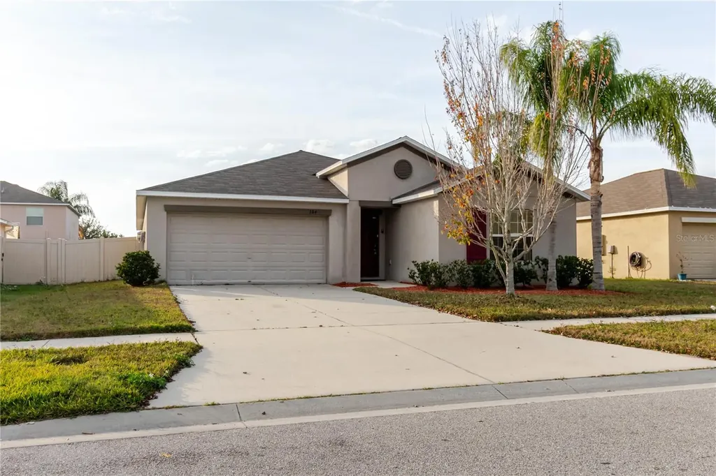 304 Cascade Bend Drive Ruskin FL 33570