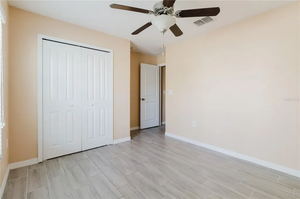304 Cascade Bend Drive Ruskin FL 33570