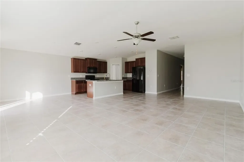 304 Cascade Bend Drive Ruskin FL 33570