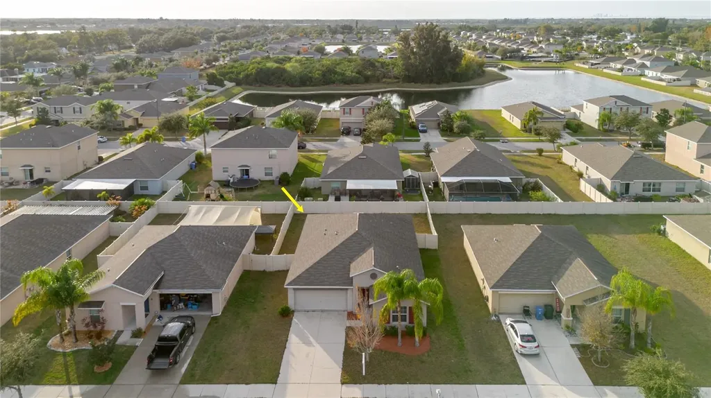 304 Cascade Bend Drive Ruskin FL 33570