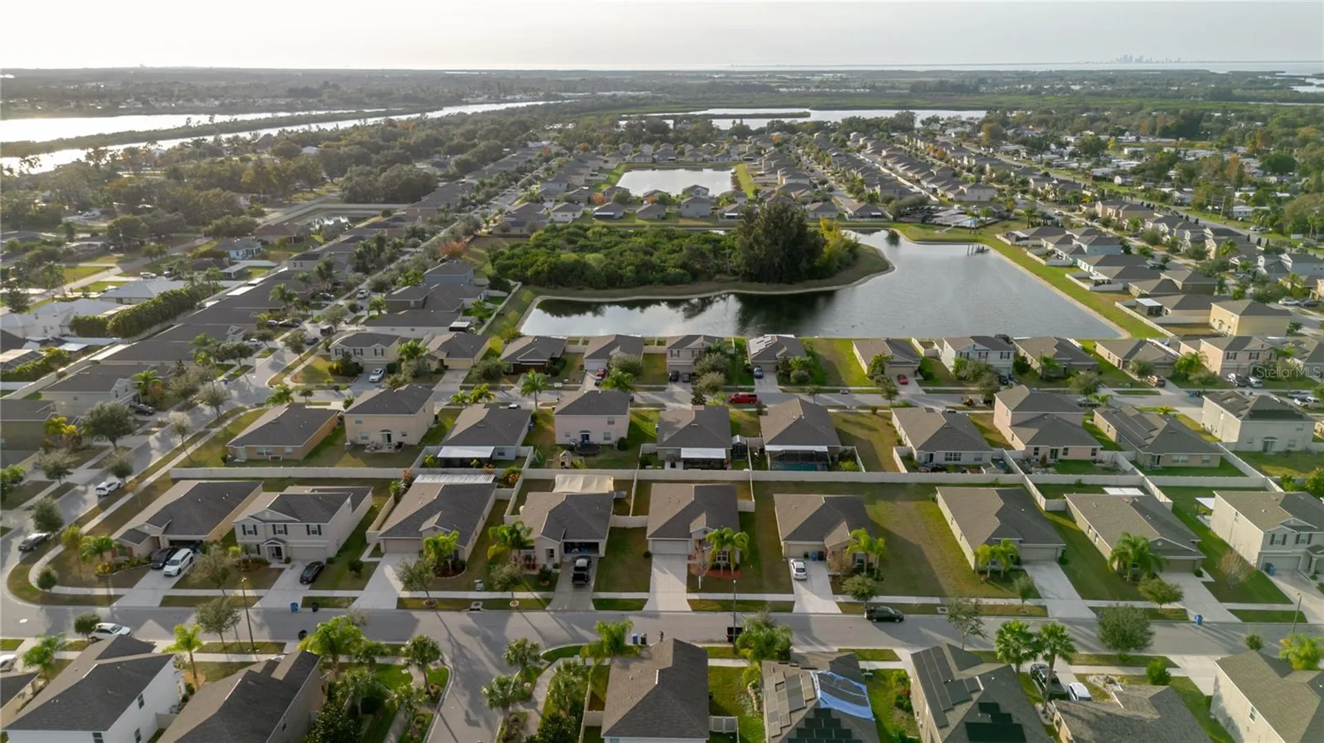 304 Cascade Bend Drive Ruskin FL 33570