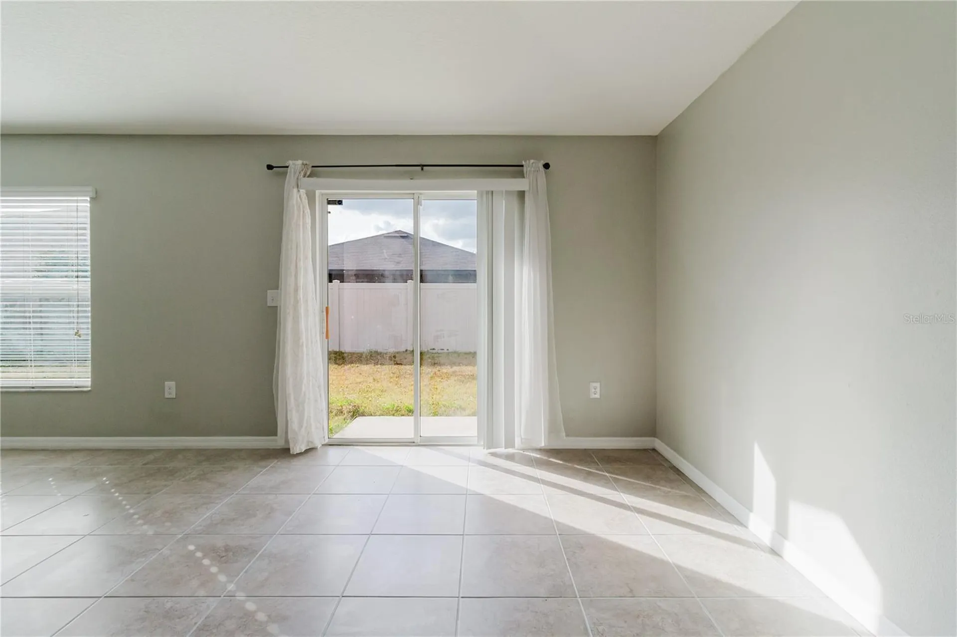 304 Cascade Bend Drive Ruskin FL 33570