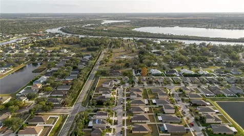 304 Cascade Bend Drive Ruskin FL 33570