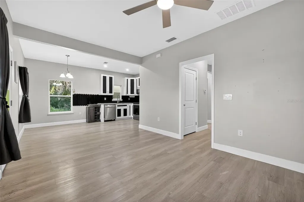 3633 Main Street Sanford FL 32771
