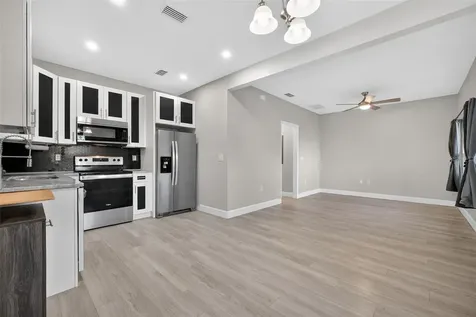 3633 Main Street Sanford FL 32771